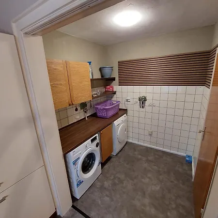 Апартаменты Zentrales Gemuetliches Fuer 2 - 6 Personen Зиген